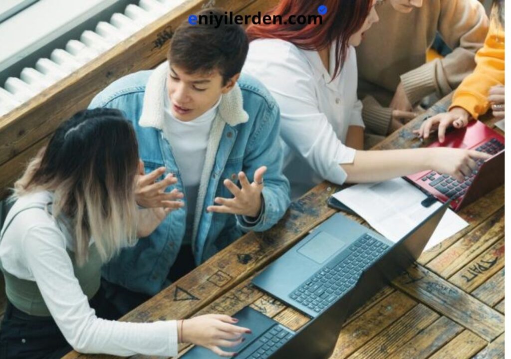 Öğrenciler İçin En İyi Laptoplar