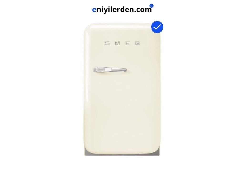 Smeg Retro Mini Buzdolabı