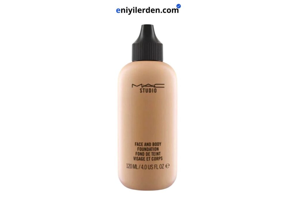 MAC Studio Face and Body Fondöten