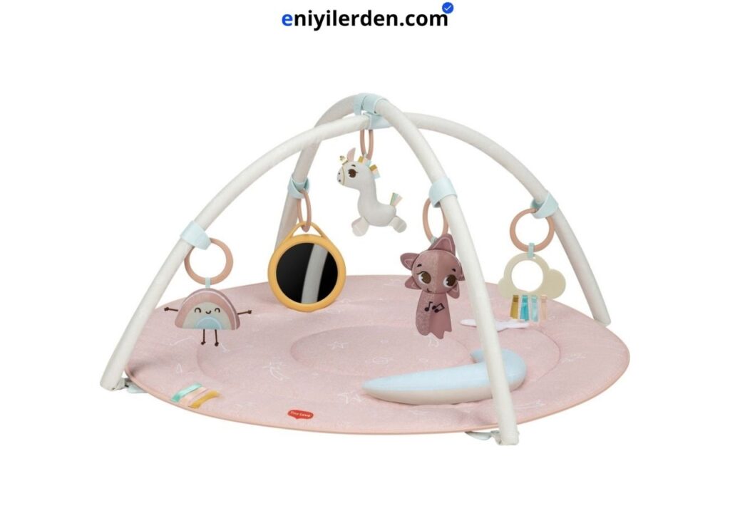 Tiny Love Oyun Halısı